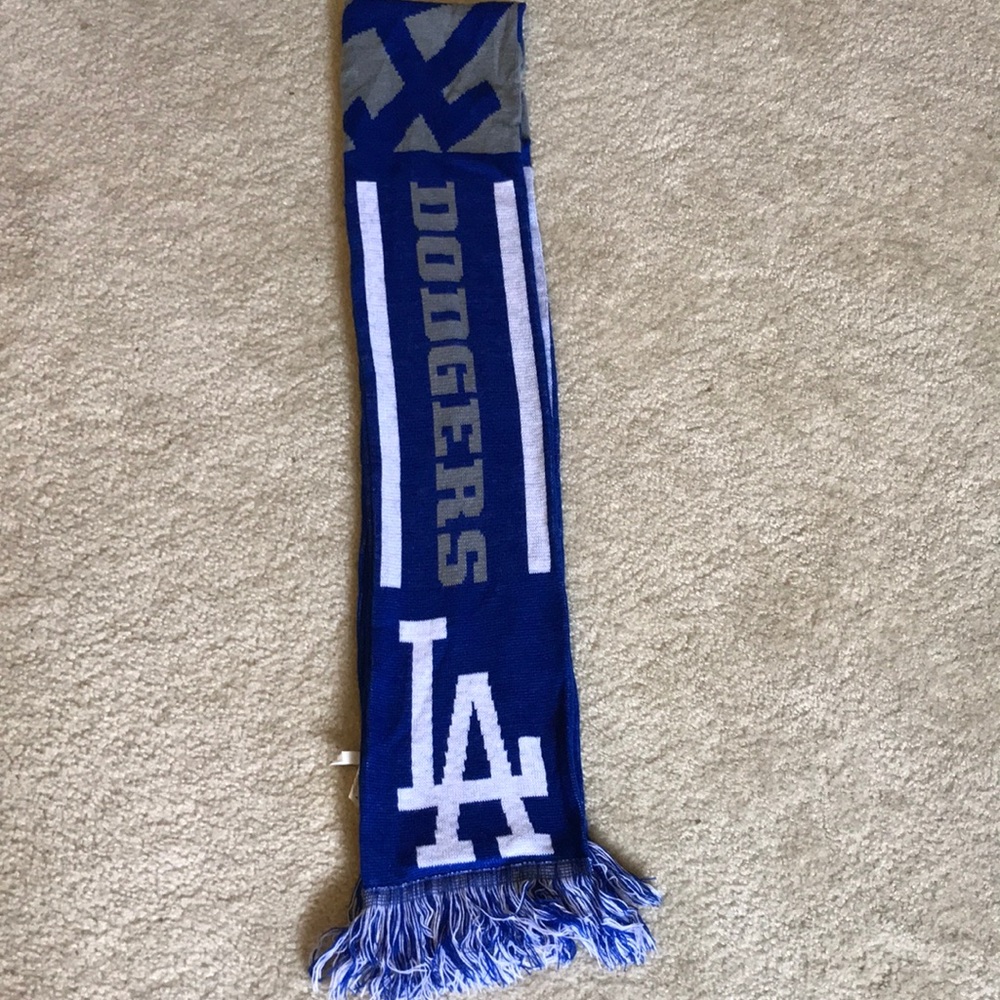 Sold New Dodgers scarf